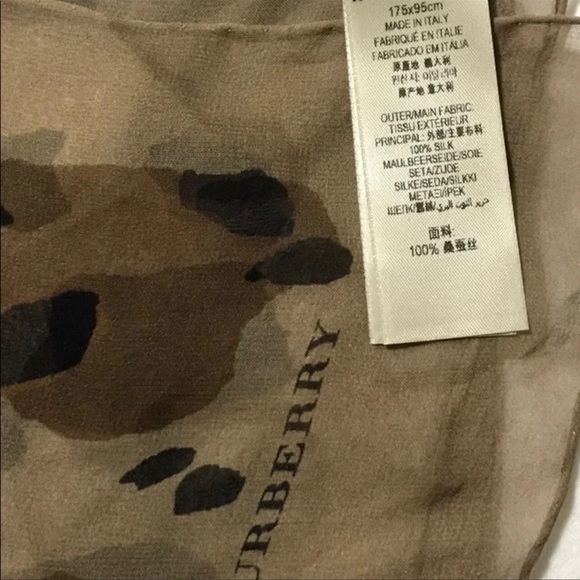 G - Burberry Brown Animal Print Scarf - Picture 2 of 3